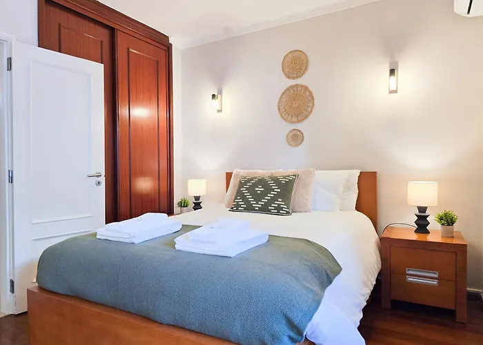 Casa Batata - Swimming Pool, Terrace, Bbq & Ac