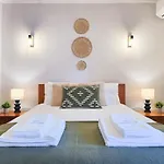 Casa Batata - Swimming Pool, Terrace, Bbq & Ac דירה קארבואירו